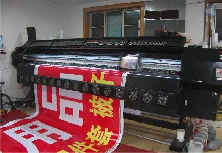 永春喷绘广告分辨率是多少？